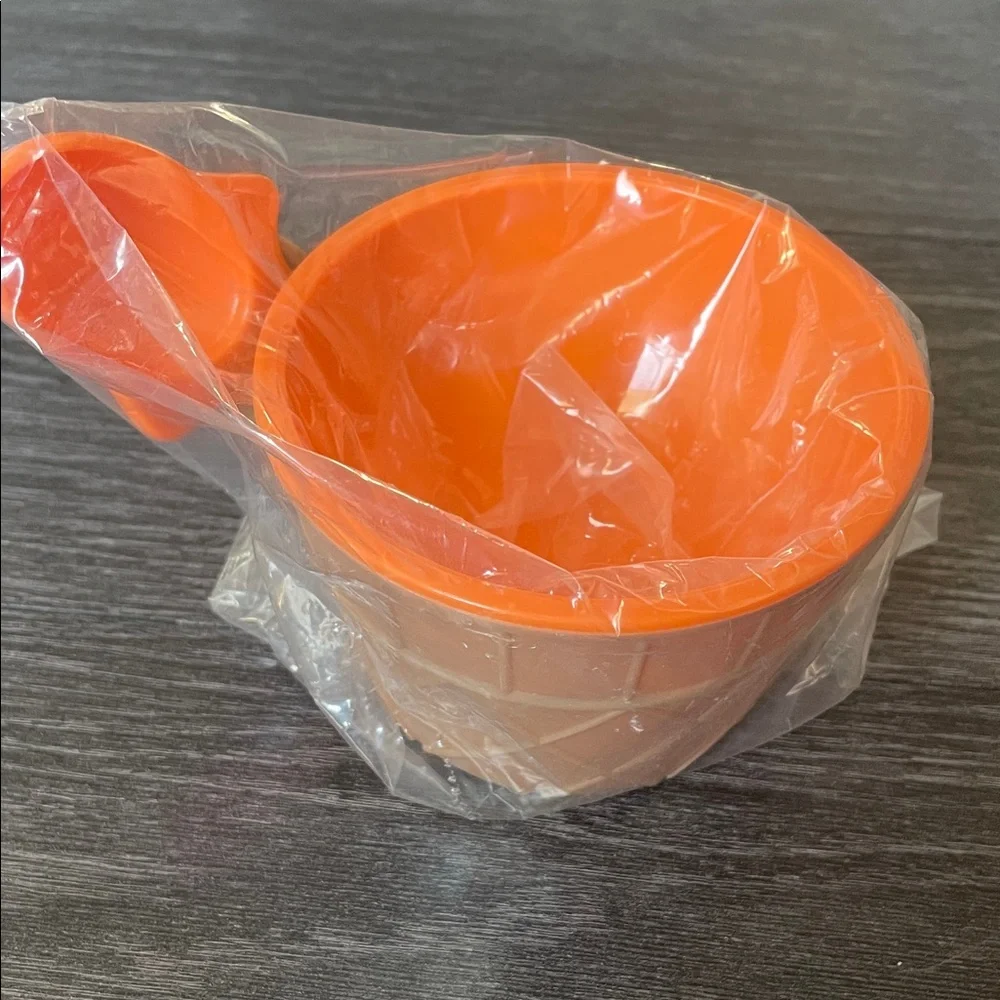 Vibrant Ice Cream Bowl and Spoon Set